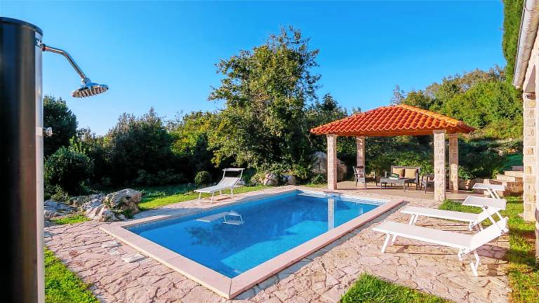 Fully equipped nice villa with private pool, garden & patio | Pet-friendly — photo 2