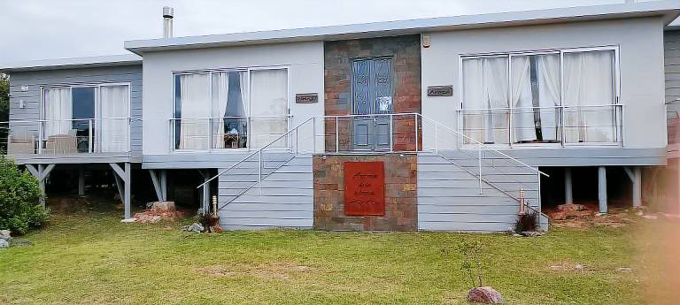 Casa  Villa Serrana