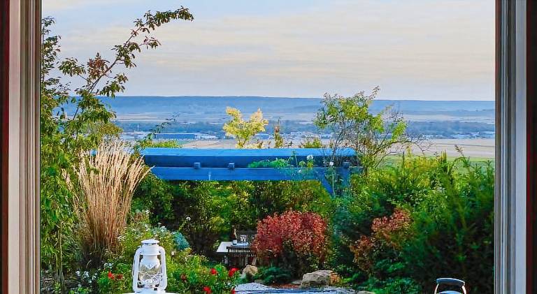 House with yard, jacuzzi & sauna — photo 5