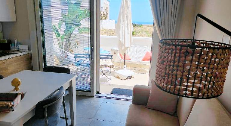 Vacation home with patio & garden — photo 2