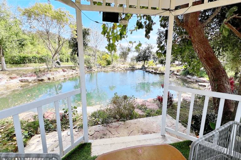 Bungalow with barbecue & pool — photo 4