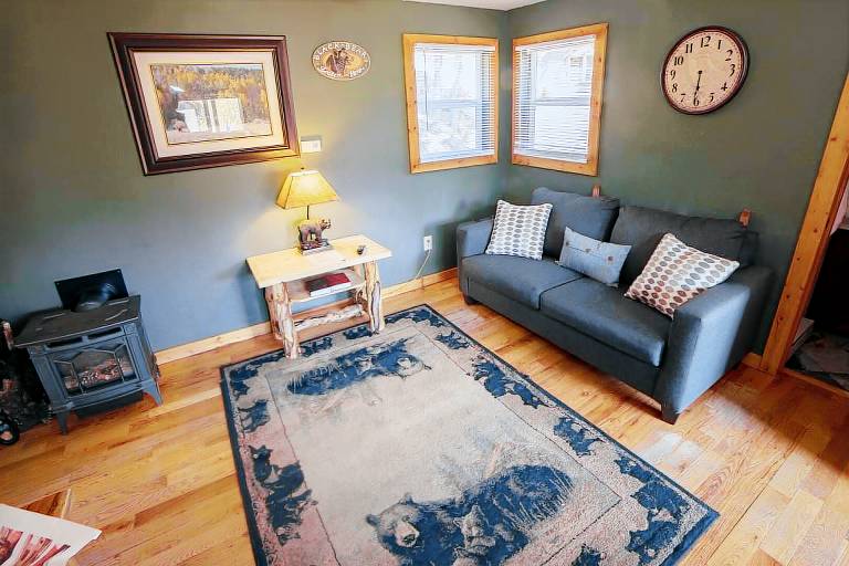 Children-friendly beautiful cabin with private pool | Dogs allowed — photo 3