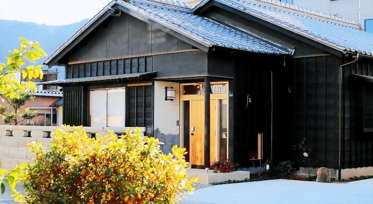 Bed and breakfast  2 Chome Kawasaki