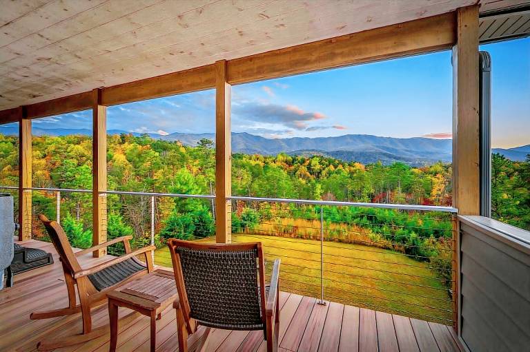 Peaceful Horizons with Views, 2 Hot Tubs, Seclusion, Games! — photo 4