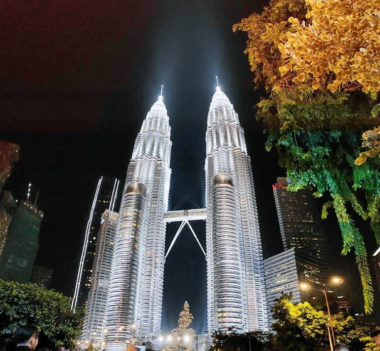 KLCC Homestay Vacation Sky Suites KLCC Birdy Stay in Kuala Lumpur