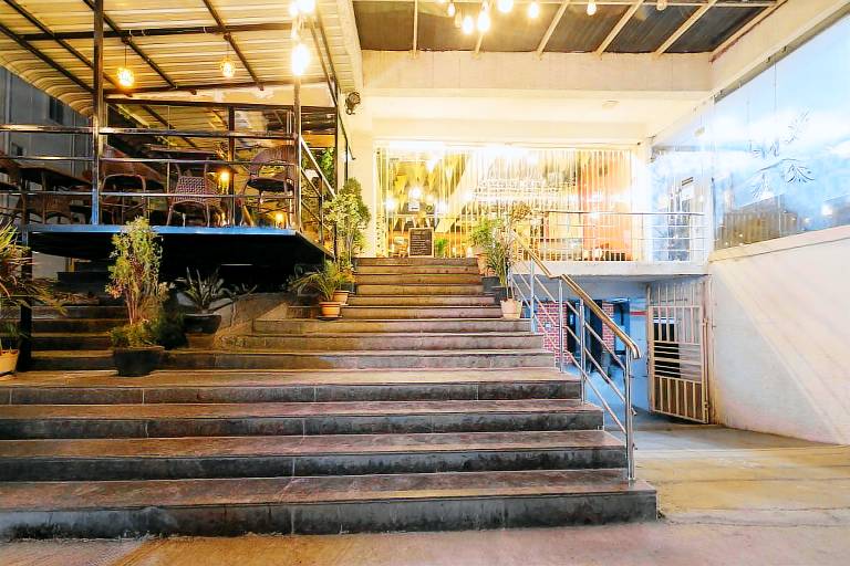 Super Townhouse HITEC City Metro Station Formerly JKC Grand — photo 4