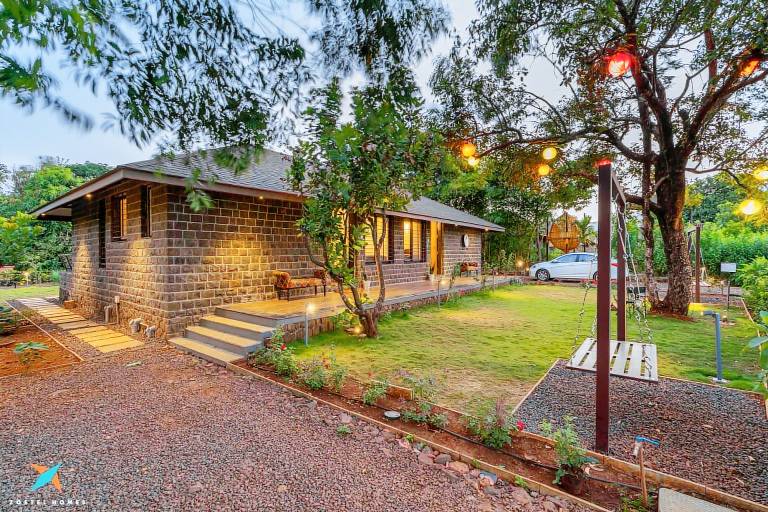 Bed and breakfast Bhatghar Dam