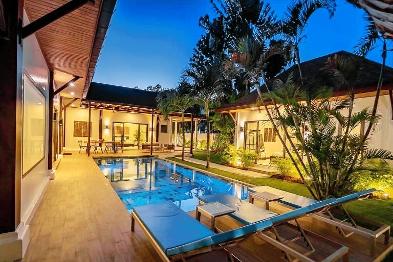 Villa with barbeque & pool in Rawai