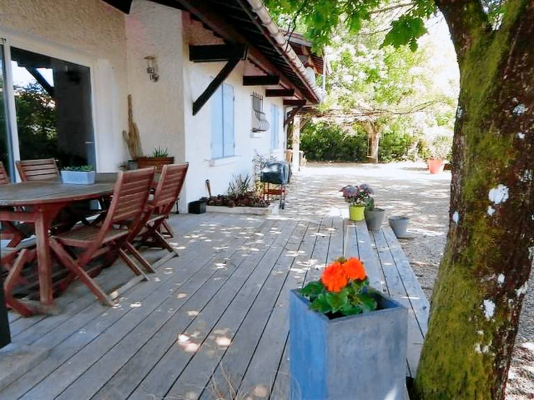 House with barbeque, yard & patio | Nature view — photo 5