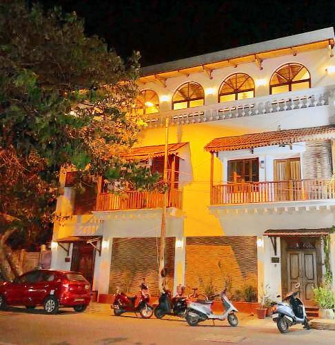 Bed and breakfast  White Town