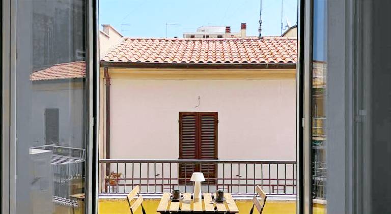 Apartment with 2 rooms for 6 persons — photo 2