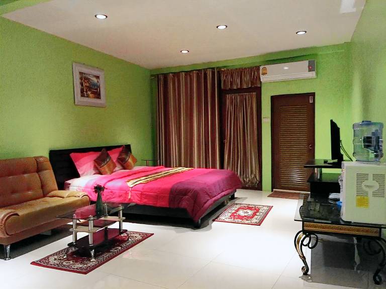 Motel Khlong Toei