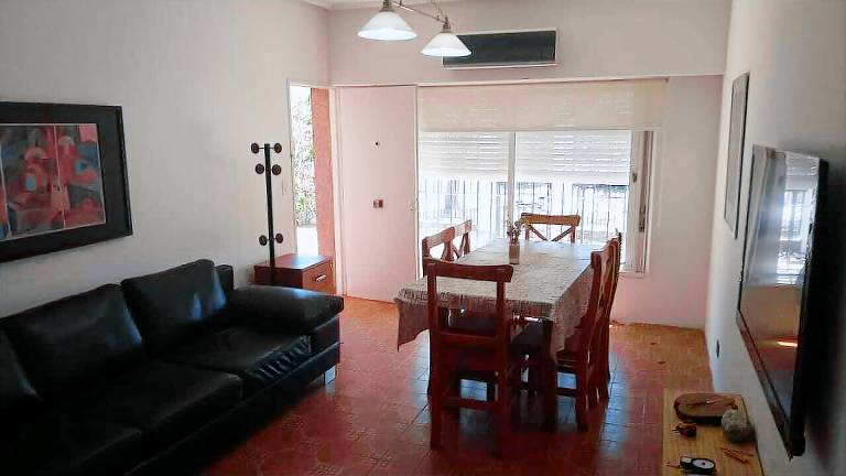 House  Castelar