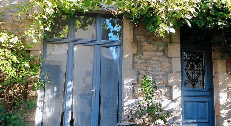 Holiday apartment with 1 room for 3 persons in Douarnenez