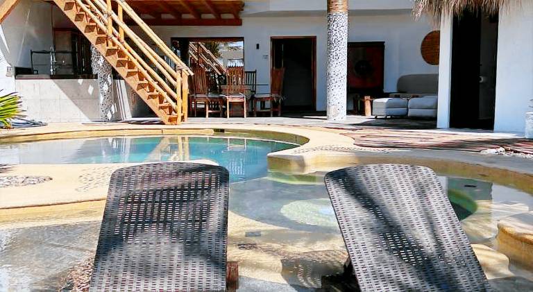 Vacation home with jacuzzi & pool | Close to the beach | Pets allowed in Acapulco