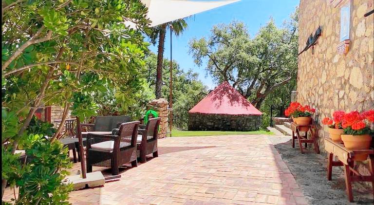 House with garden, barbecue & private pool — photo 3