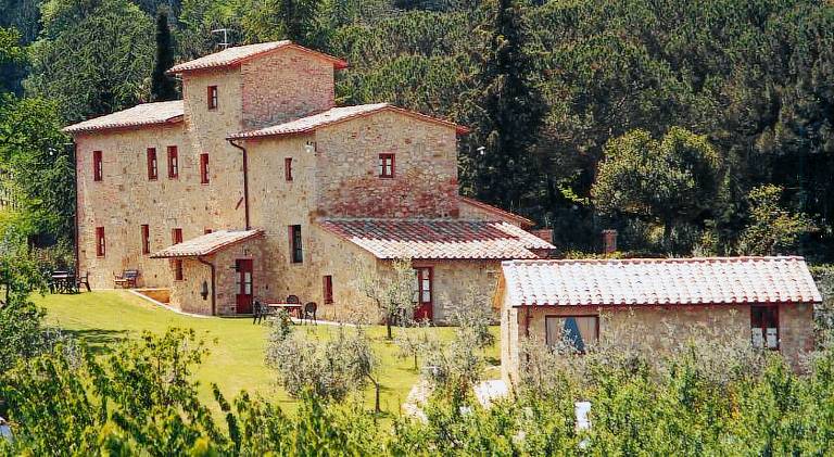 Farm with garden, pool & barbecue in Montepulciano