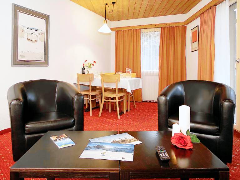Holiday apartment with patio | Mountain view — photo 3