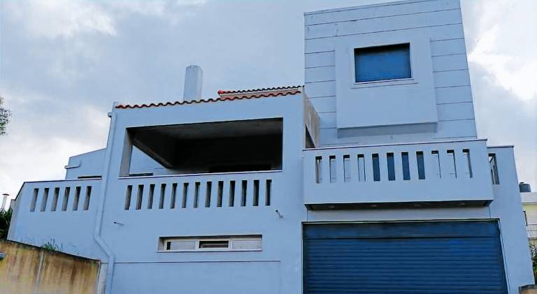 Holiday apartment with terrace in Chios
