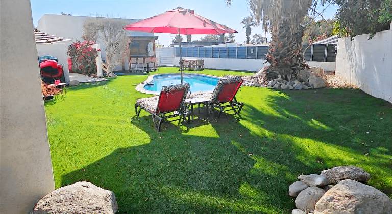 Villa with private pool in Palm Springs, CA