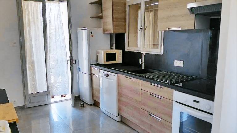 Fully equipped charming villa with yard & private pool | Beach view | Pet-friendly — photo 5