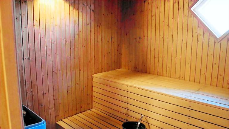 Children-friendly house with yard, hot tub & private pool | Pet-friendly — photo 5