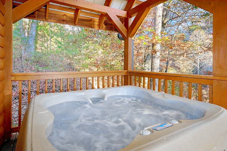 Hot Tub Fire Pit Secluded Pet Friendly Pool Table — photo 2