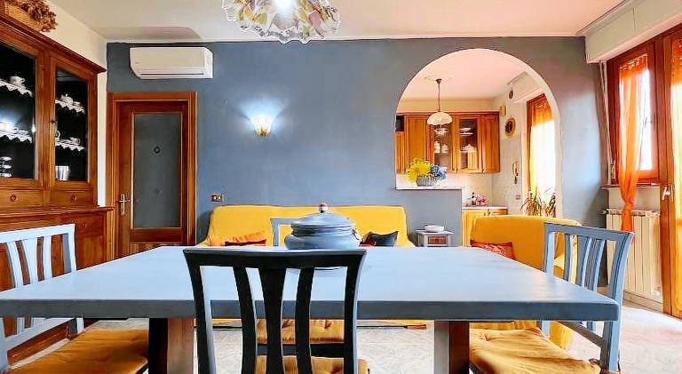 Rental apartment with 2 rooms for 4 persons in Sovicille