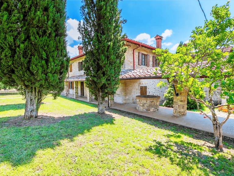House with BBQ, garden & private pool | Nature view — photo 4
