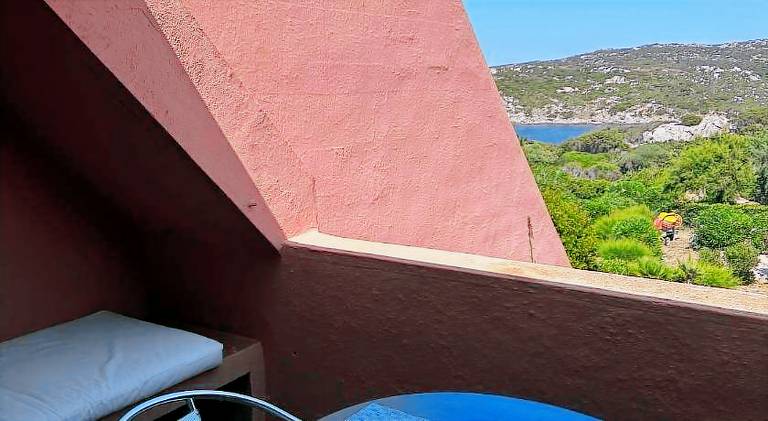 Holiday apartment with patio & grill in Santa Teresa di Gallura