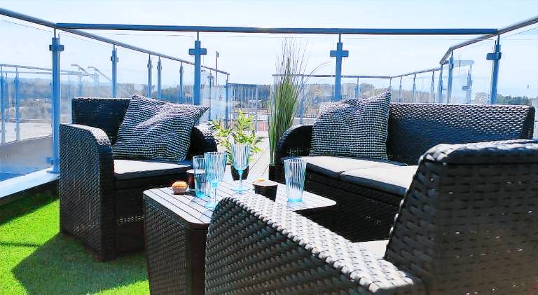 Nice apartment with jacuzzi & patio | Next to the beach | Pets allowed — photo 4