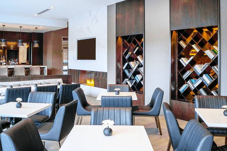 Holiday Inn Boston Logan Airport - Chelsea By IHG — photo 3