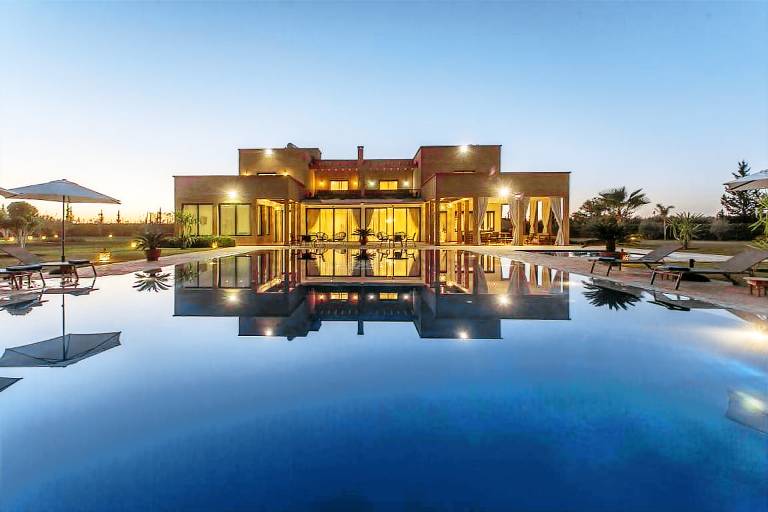 Villa Sharqiya breakfast included