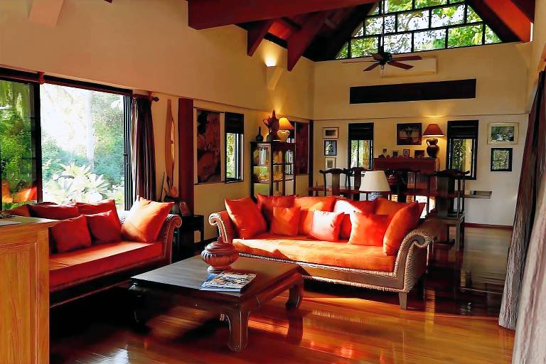 Vacation home with grill, pool & garden in Koh Samui