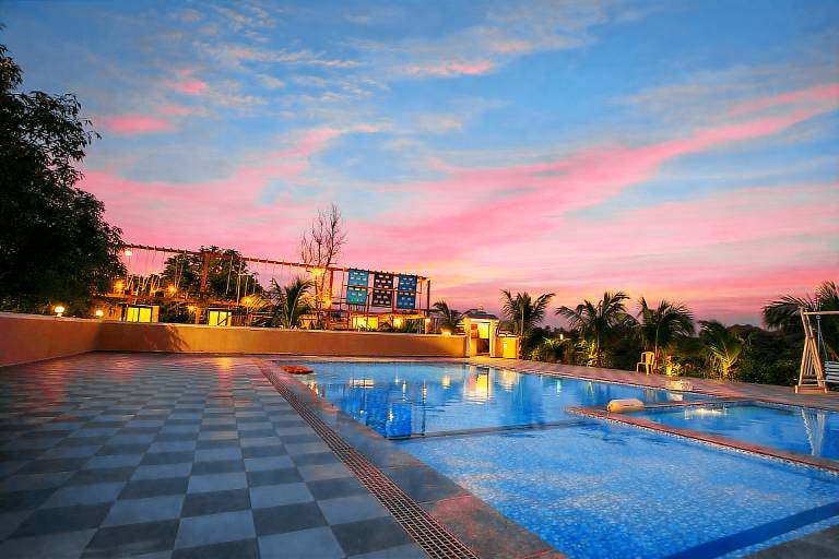 The Crystal Woods Sasan Gir in Mendarda