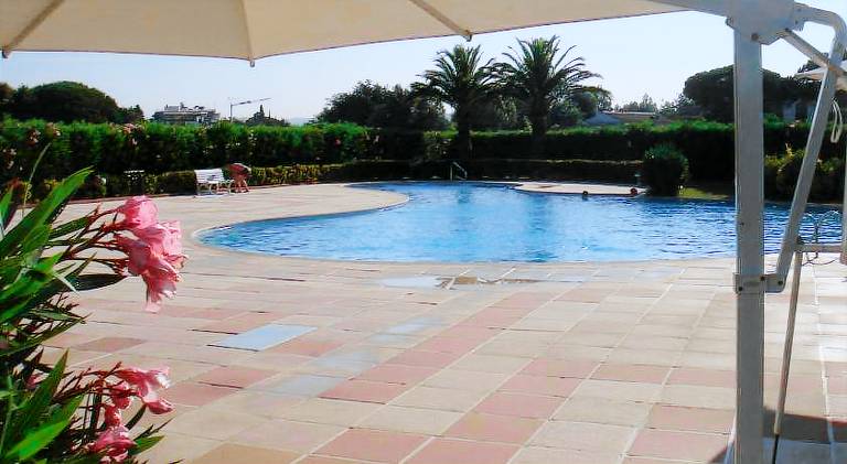 Lovely holiday apartment with pool | Pet-friendly — photo 4