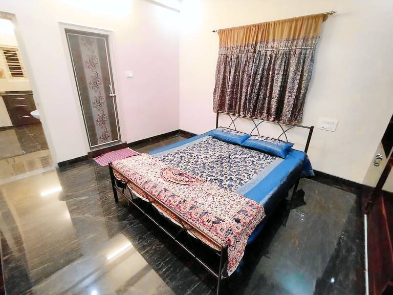 Apartment Begur Lake