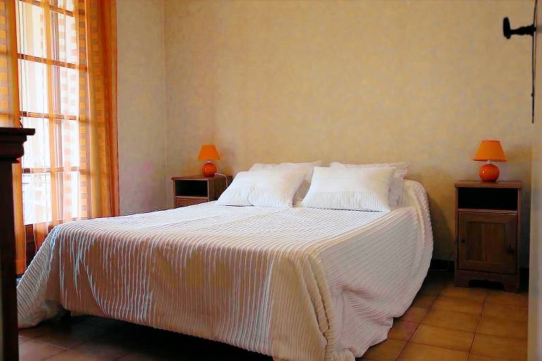 Rental apartment with garden | City view — photo 2