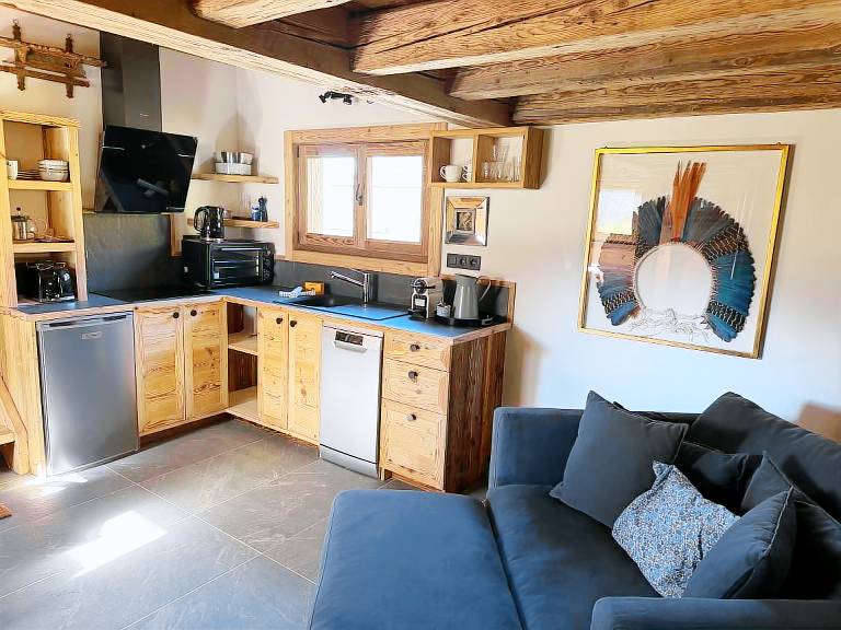 Children-friendly lovely chalet with garden, terrace & hot tub | Mountain view | Good for workation | Dogs allowed — photo 3