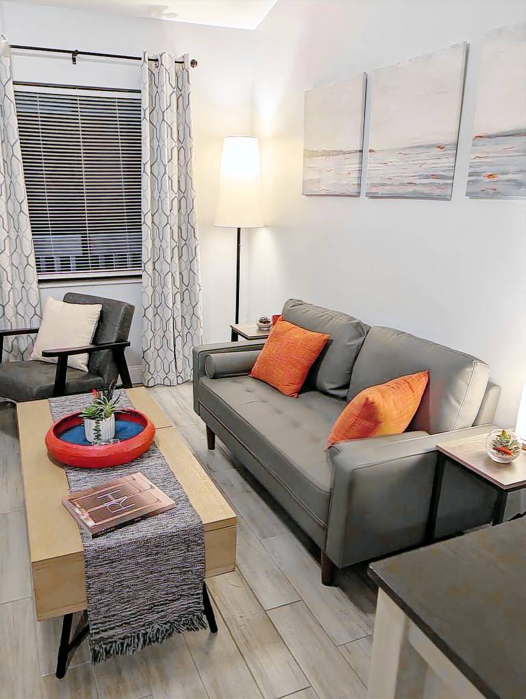 Condo Paradise Lakes