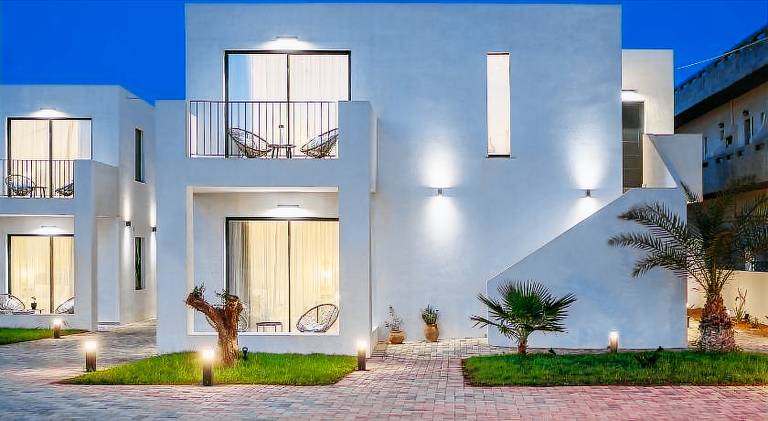 Beautiful serviced apartment with garden & terrace | Pets allowed — photo 3
