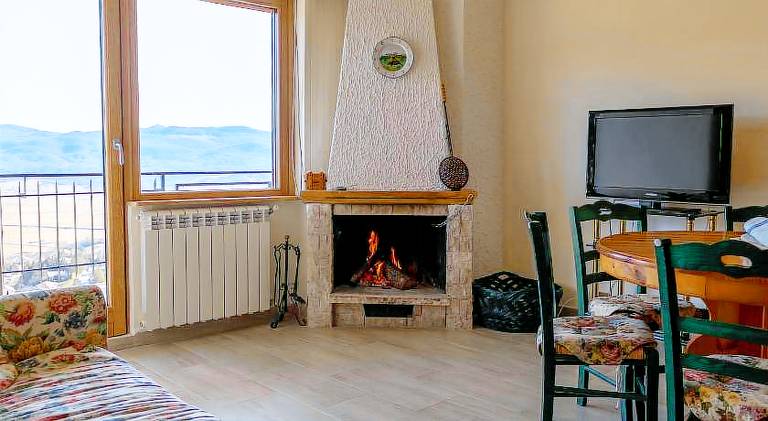 Rental apartment with 2 rooms for 4 persons in L'Aquila
