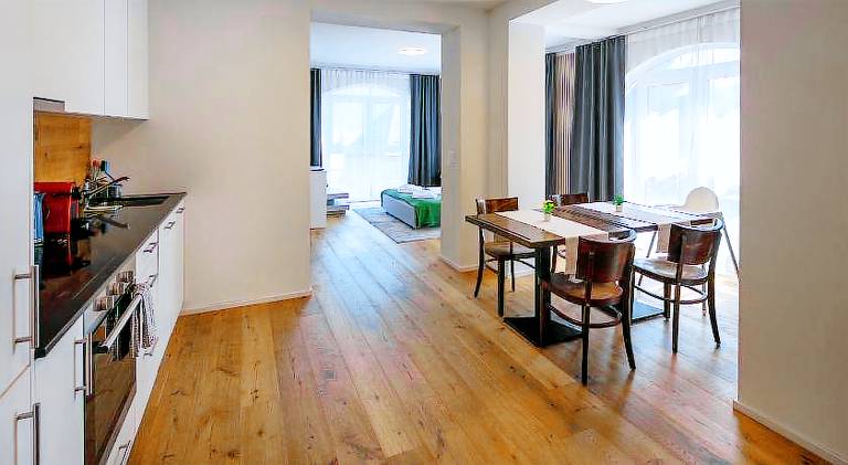 Serviced apartment with terrace | Dogs allowed — photo 3