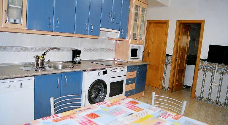 House with 2 rooms for 7 persons — photo 3