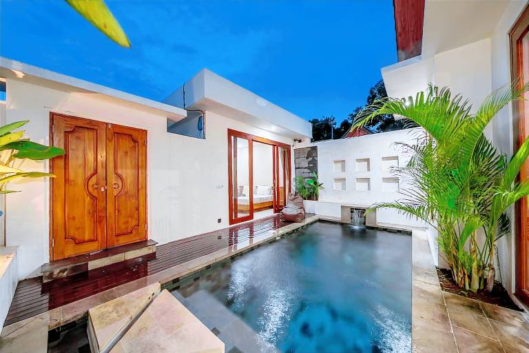 Spacious villa with garden, pool & grill | Good for workation | Pet-friendly — photo 5