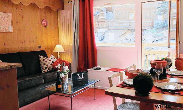 1st floor, balcony, ski locker, 38m², Courchevel — photo 3