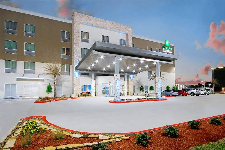Holiday Inn Express And Suites Lake Charles South Casino Area By IHG — photo 2