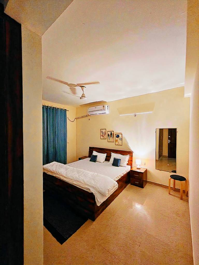 House Arjunganj