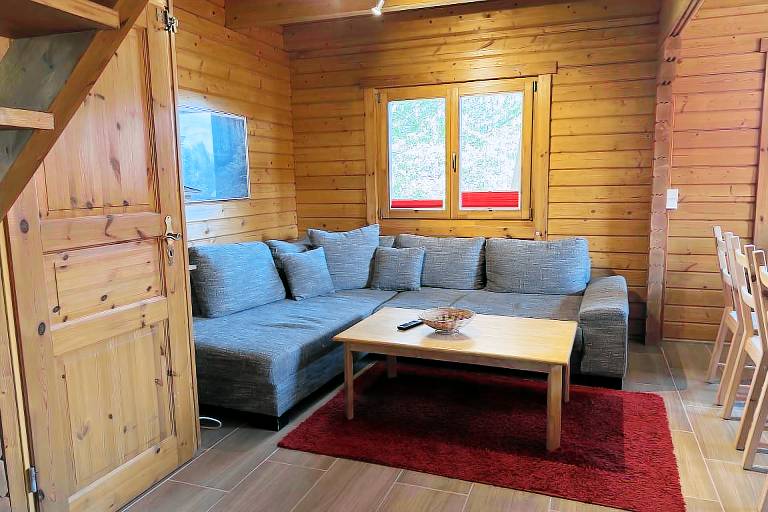 Vacation home with patio, garden & barbeque — photo 4