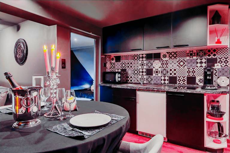 Nice apartment with fast internet & terrace | City view | Dogs allowed — photo 4